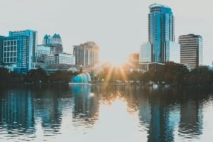 Florida lidera emprendimiento en EE.UU.: Miami como hub de inversión