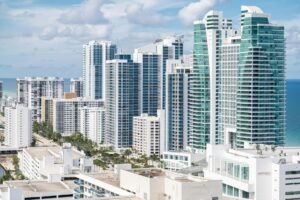 Millonarios tech elevan inversión inmobiliaria Miami a récord